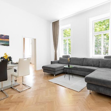 Stilvolle 2 Zimmer Apartment Im Wiener Altbaustil Nahe Donaukanal Viena Exterior foto